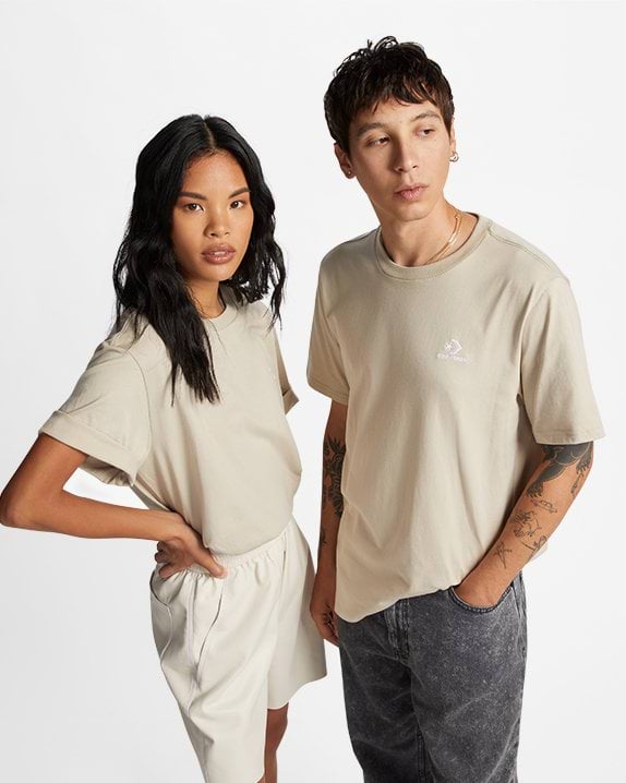Converse Go-To Embroidered Star Chevron Standard Fit T-Shirt