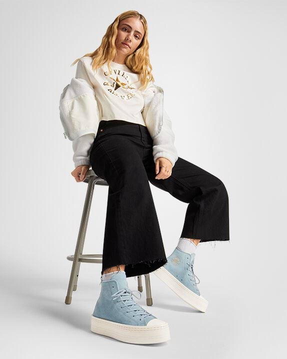 Chuck Taylor All Star Modern Lift Platform Suede