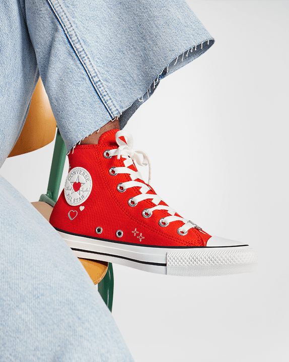 Chuck Taylor All Star Y2K Heart