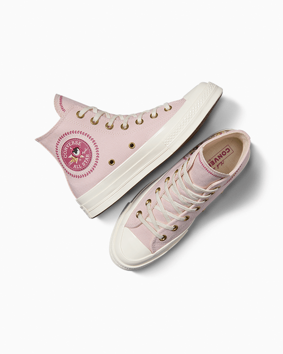 Chuck 70 Embroidered Florals